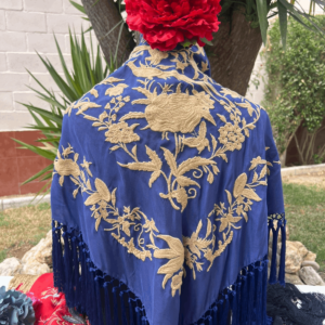 mantoncillo azul eléctrico de seda