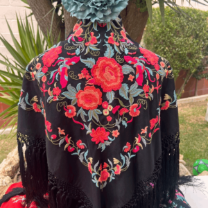 mantoncillo, negro de seda fleco ancho