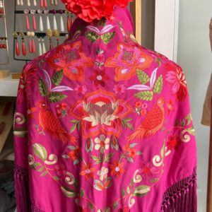 mantoncillo de seda, fresón con fleco especial de borlón