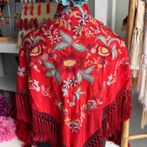 mantoncillo de seda rojo con fleco especial de borlón