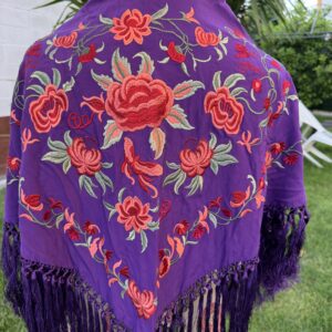mantoncillo de algodón rosa con fleco de borlón (copia)