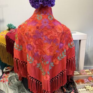 mantoncillo de seda naranja con fleco de borlón