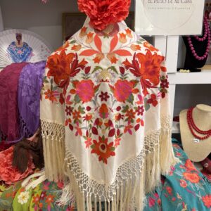 mantoncillo de seda, verde lima con fleco de borlón (copia)