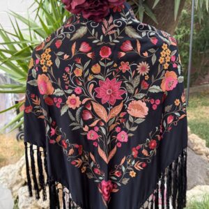 mantoncillo de seda turquesa con fleco de borlón (copia)
